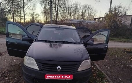 Renault Logan I, 2011 год, 165 000 рублей, 1 фотография