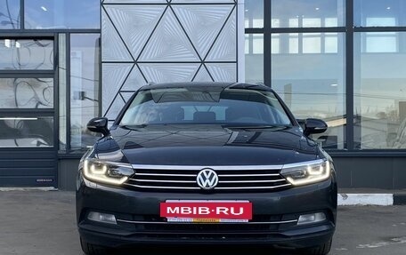 Volkswagen Passat B8 рестайлинг, 2018 год, 1 899 000 рублей, 2 фотография