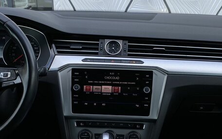 Volkswagen Passat B8 рестайлинг, 2018 год, 1 899 000 рублей, 13 фотография