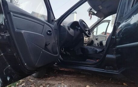 Renault Logan I, 2011 год, 165 000 рублей, 7 фотография