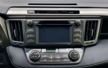 Toyota RAV4, 2014 год, 1 850 000 рублей, 13 фотография