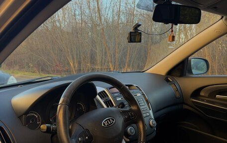 KIA cee'd I рестайлинг, 2010 год, 660 000 рублей, 12 фотография