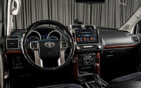Toyota Land Cruiser Prado 150 рестайлинг, 2014 год, 3 649 000 рублей, 6 фотография