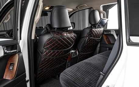 Toyota Land Cruiser Prado 150 рестайлинг, 2014 год, 3 649 000 рублей, 11 фотография