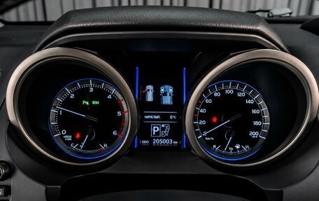 Toyota Land Cruiser Prado 150 рестайлинг, 2014 год, 3 649 000 рублей, 14 фотография