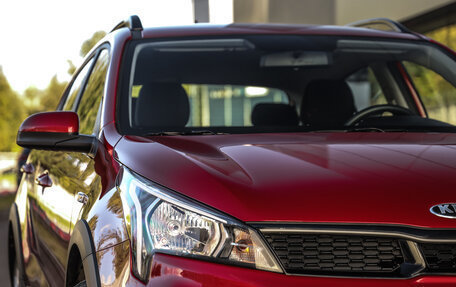 KIA Rio IV, 2021 год, 1 970 000 рублей, 2 фотография