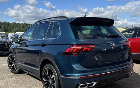 Volkswagen Tiguan II, 2023 год, 3 500 000 рублей, 4 фотография