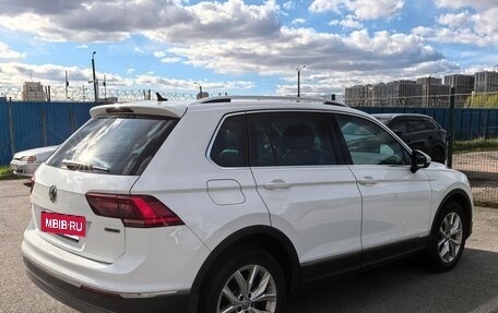 Volkswagen Tiguan II, 2018 год, 2 650 000 рублей, 5 фотография