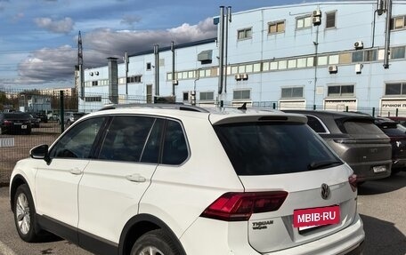 Volkswagen Tiguan II, 2018 год, 2 650 000 рублей, 6 фотография