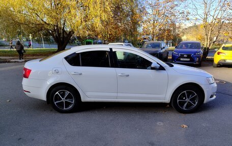 Skoda Octavia, 2019 год, 1 200 000 рублей, 3 фотография
