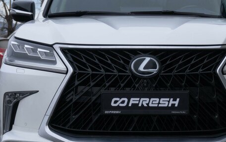 Lexus LX III, 2017 год, 9 500 000 рублей, 6 фотография