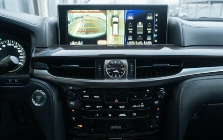 Lexus LX III, 2017 год, 9 500 000 рублей, 20 фотография