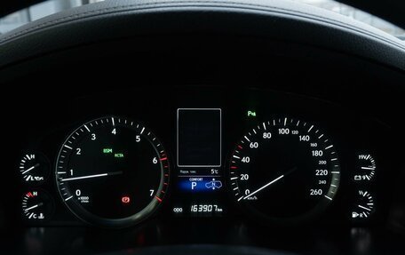 Lexus LX III, 2017 год, 9 500 000 рублей, 21 фотография