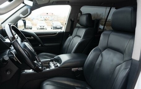 Lexus LX III, 2017 год, 9 500 000 рублей, 15 фотография