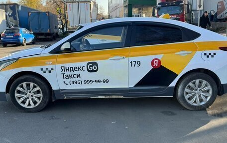 Hyundai Solaris II рестайлинг, 2019 год, 560 000 рублей, 8 фотография
