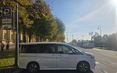 Honda Stepwgn IV рестайлинг, 2019 год, 2 200 000 рублей, 9 фотография