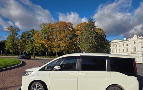 Honda Stepwgn IV рестайлинг, 2019 год, 2 200 000 рублей, 10 фотография