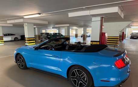 Ford Mustang VI рестайлинг, 2018 год, 2 290 000 рублей, 2 фотография