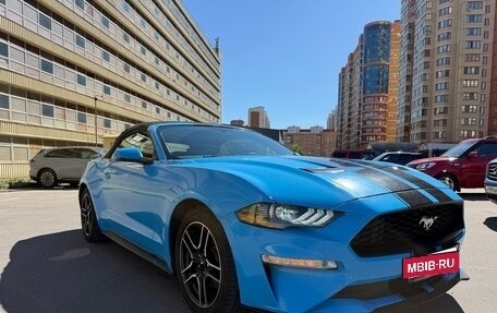 Ford Mustang VI рестайлинг, 2018 год, 2 290 000 рублей, 21 фотография