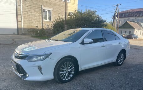 Toyota Camry, 2016 год, 1 420 000 рублей, 3 фотография