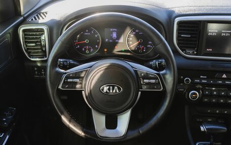 KIA Sportage IV рестайлинг, 2020 год, 1 850 000 рублей, 18 фотография