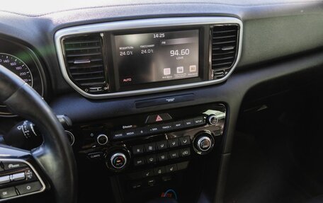 KIA Sportage IV рестайлинг, 2020 год, 1 850 000 рублей, 24 фотография