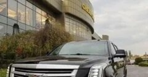 Cadillac Escalade IV, 2015 год, 4 500 000 рублей, 1 фотография