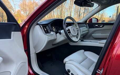 Volvo XC60 II, 2020 год, 4 190 000 рублей, 10 фотография