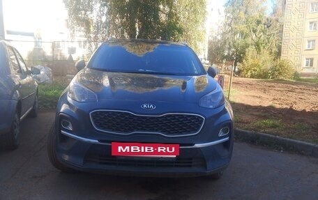 KIA Sportage IV рестайлинг, 2020 год, 2 350 000 рублей, 4 фотография