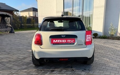 MINI Hatch, 2018 год, 1 928 000 рублей, 5 фотография