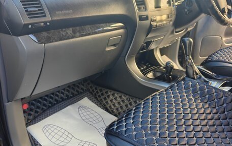 Toyota Land Cruiser Prado 120, 2007 год, 2 490 000 рублей, 27 фотография