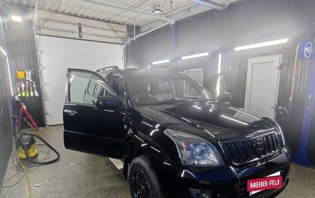 Toyota Land Cruiser Prado 120, 2007 год, 2 490 000 рублей, 18 фотография