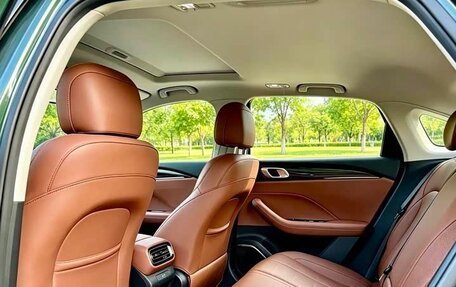 Geely Emgrand, 2026 год, 1 500 000 рублей, 7 фотография