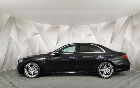 Mercedes-Benz E-Класс, 2018 год, 3 820 000 рублей, 5 фотография