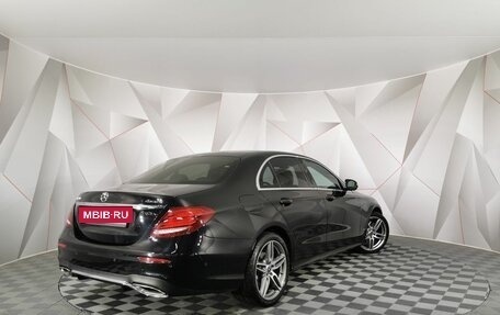Mercedes-Benz E-Класс, 2018 год, 3 820 000 рублей, 2 фотография