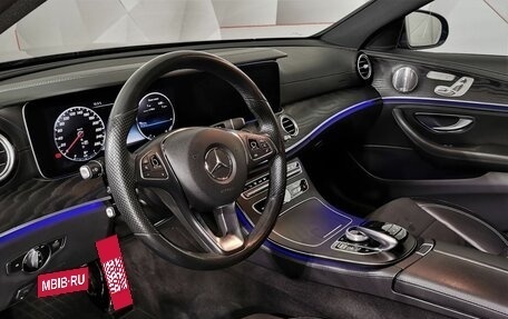 Mercedes-Benz E-Класс, 2018 год, 3 820 000 рублей, 18 фотография