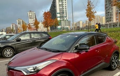 Toyota C-HR I рестайлинг, 2019 год, 2 200 000 рублей, 3 фотография