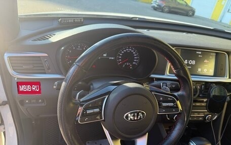 KIA Optima IV рестайлинг, 2018 год, 2 300 000 рублей, 17 фотография