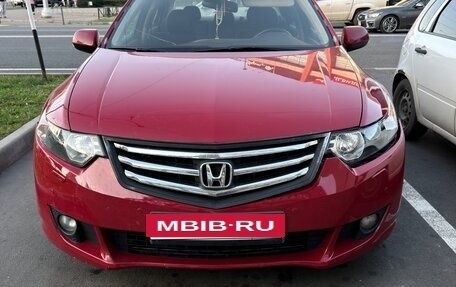 Honda Accord VIII рестайлинг, 2008 год, 750 000 рублей, 17 фотография