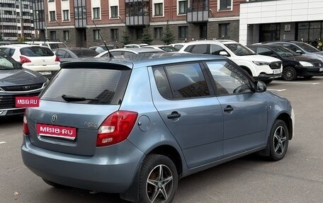 Skoda Fabia II, 2010 год, 350 000 рублей, 1 фотография