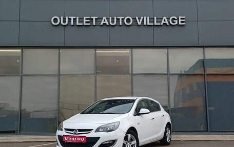 Opel Astra J, 2013 год, 599 000 рублей, 1 фотография