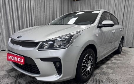 KIA Rio IV, 2018 год, 1 410 000 рублей, 6 фотография