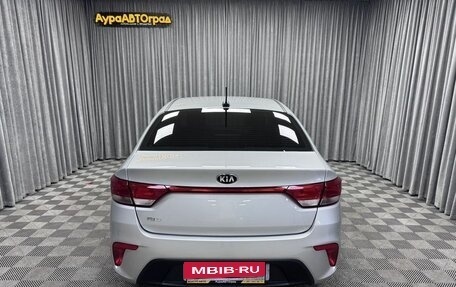 KIA Rio IV, 2018 год, 1 410 000 рублей, 13 фотография