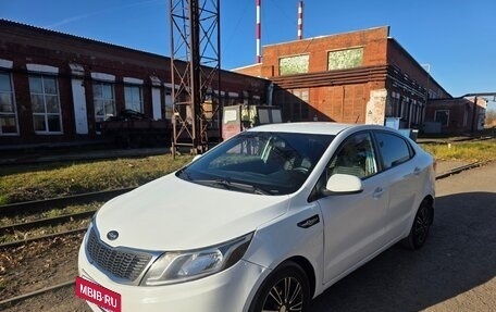 KIA Rio III рестайлинг, 2012 год, 385 000 рублей, 3 фотография