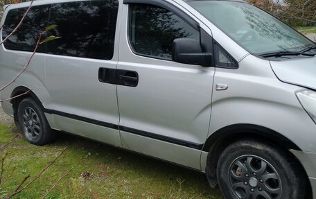 Hyundai Grand Starex Grand Starex I рестайлинг 2, 2008 год, 1 100 000 рублей, 14 фотография
