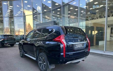 Mitsubishi Pajero Sport III рестайлинг, 2018 год, 3 159 000 рублей, 6 фотография
