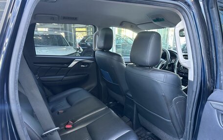 Mitsubishi Pajero Sport III рестайлинг, 2018 год, 3 159 000 рублей, 10 фотография