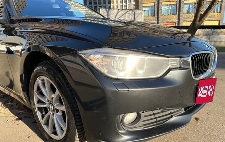 BMW 3 серия, 2014 год, 1 150 000 рублей, 13 фотография
