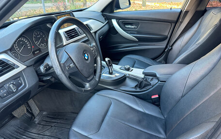 BMW 3 серия, 2014 год, 1 150 000 рублей, 31 фотография