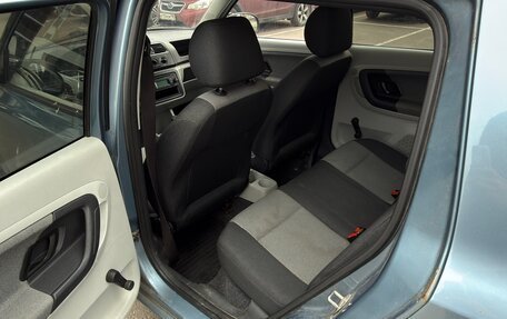 Skoda Fabia II, 2010 год, 350 000 рублей, 9 фотография